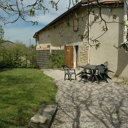 Le Bellaton Vila Ambronay Exterior foto
